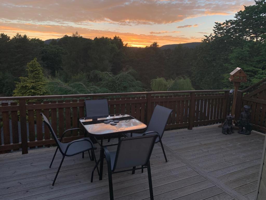 Beautiful 2 Bedroom Lodge With Stunning Views Blair Atholl Eksteriør bilde